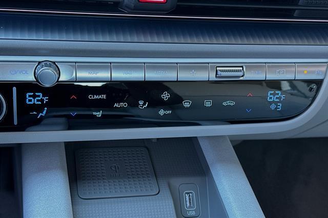 2025 Hyundai IONIQ 6 SEL