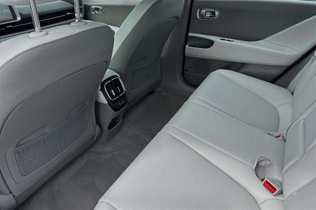 2025 Hyundai IONIQ 6 SEL