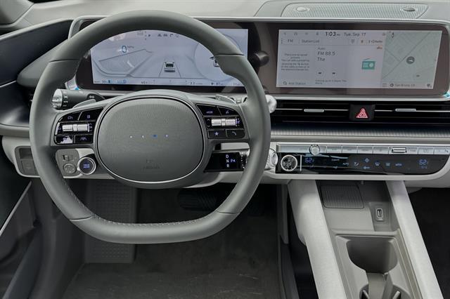2025 Hyundai IONIQ 6 SEL