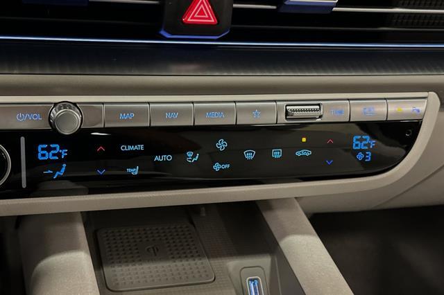 2025 Hyundai IONIQ 6 SEL