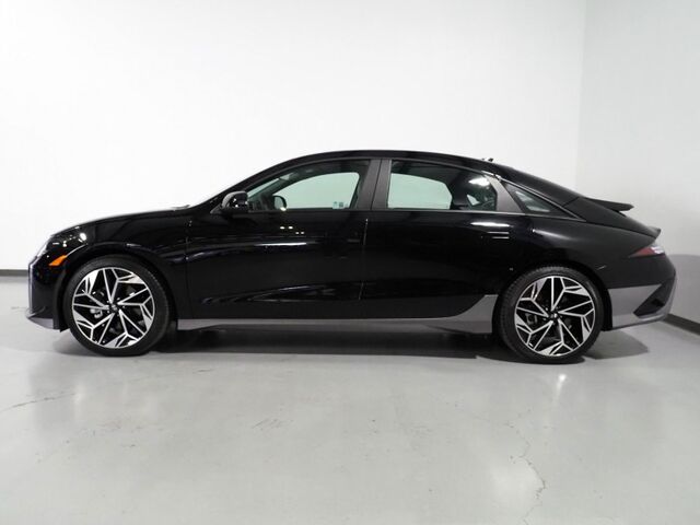 2025 Hyundai IONIQ 6 SEL *NAVIGATION, ADAPTIVE CRUISE, SAFETY ALERTS, BACKUP-CAMERA, DIGITAL COCKPIT, HEATED SEATS, 20 INCH WHEELS, HARMAN/KARDON, WIRELESS CHARGING, APPLE CARPLAY Round Rock TX