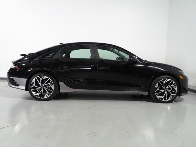 2025 Hyundai IONIQ 6 SEL *NAVIGATION, ADAPTIVE CRUISE, SAFETY ALERTS, BACKUP-CAMERA, DIGITAL COCKPIT, HEATED SEATS, 20 INCH WHEELS, HARMAN/KARDON, WIRELESS CHARGING, APPLE CARPLAY Round Rock TX