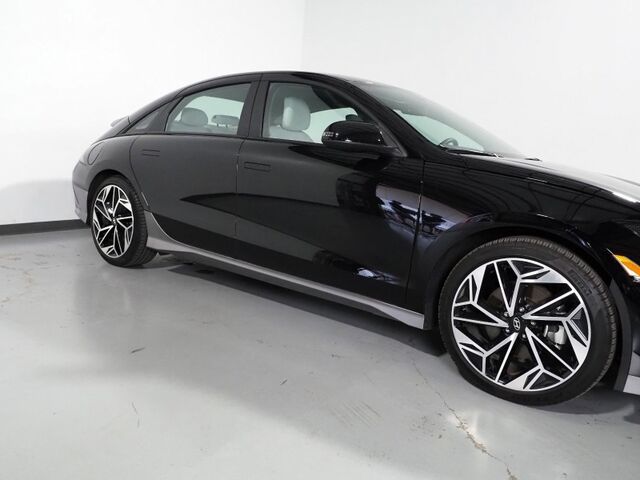 2025 Hyundai IONIQ 6 SEL *NAVIGATION, ADAPTIVE CRUISE, SAFETY ALERTS, BACKUP-CAMERA, DIGITAL COCKPIT, HEATED SEATS, 20 INCH WHEELS, HARMAN/KARDON, WIRELESS CHARGING, APPLE CARPLAY Round Rock TX