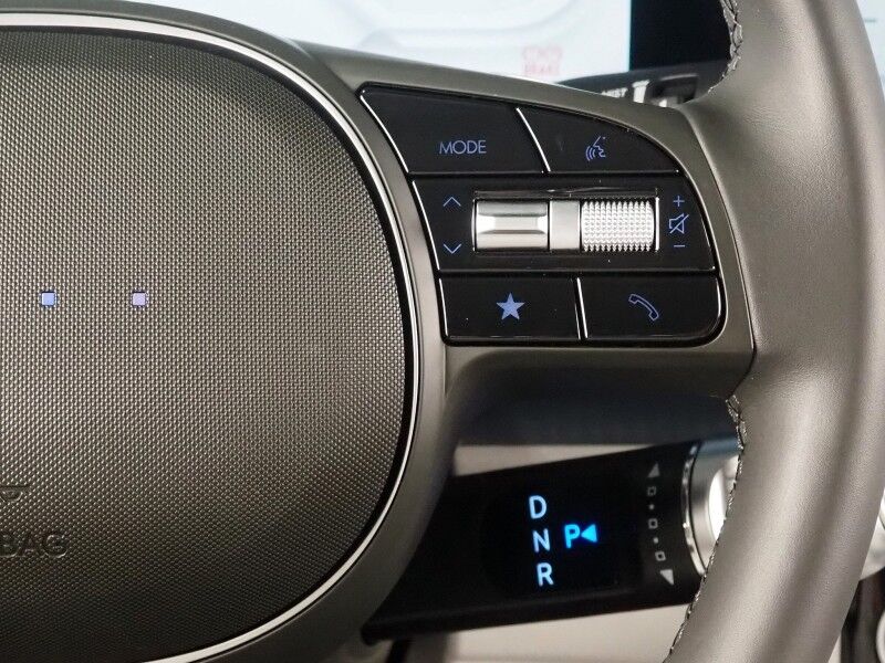 2025 Hyundai IONIQ 6 SEL *NAVIGATION, ADAPTIVE CRUISE, SAFETY ALERTS, BACKUP-CAMERA, DIGITAL COCKPIT, HEATED SEATS, 20 INCH WHEELS, WIRELESS CHARGING, ANDROID & APPLE Round Rock TX