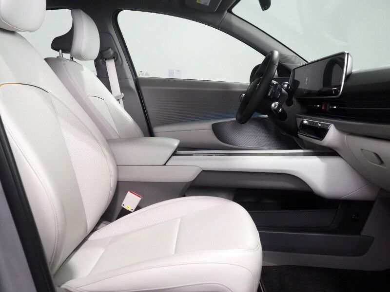 2025 Hyundai IONIQ 6 SEL *NAVIGATION, ADAPTIVE CRUISE, SAFETY ALERTS, BACKUP-CAMERA, DIGITAL COCKPIT, HEATED SEATS, 20 INCH WHEELS, WIRELESS CHARGING, ANDROID & APPLE Round Rock TX