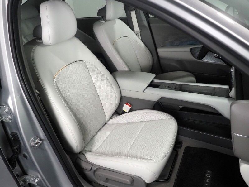 2025 Hyundai IONIQ 6 SEL *NAVIGATION, ADAPTIVE CRUISE, SAFETY ALERTS, BACKUP-CAMERA, DIGITAL COCKPIT, HEATED SEATS, 20 INCH WHEELS, WIRELESS CHARGING, ANDROID & APPLE Round Rock TX