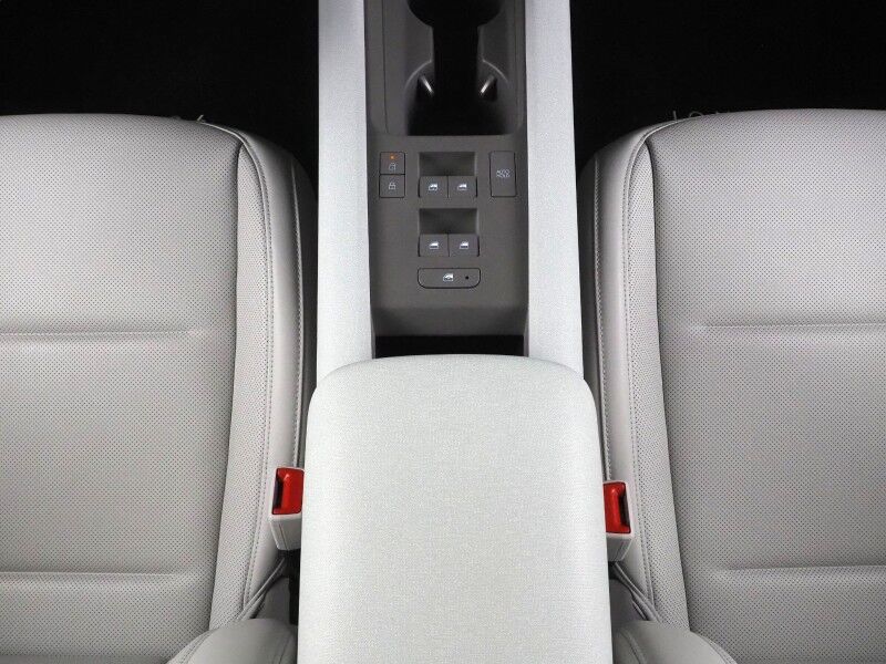 2025 Hyundai IONIQ 6 SEL *NAVIGATION, ADAPTIVE CRUISE, SAFETY ALERTS, BACKUP-CAMERA, DIGITAL COCKPIT, HEATED SEATS, 20 INCH WHEELS, WIRELESS CHARGING, ANDROID & APPLE Round Rock TX