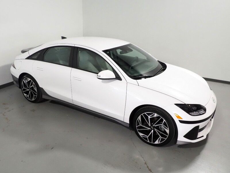 2025 Hyundai IONIQ 6 SEL *NAVIGATION, ADAPTIVE CRUISE, SAFETY ALERTS, BACKUP-CAMERA, DIGITAL COCKPIT, HEATED SEATS, 20 INCH WHEELS, WIRELESS CHARGING, ANDROID & APPLE Round Rock TX