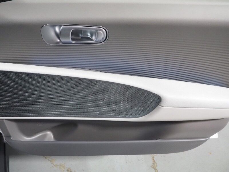 2025 Hyundai IONIQ 6 SEL *NAVIGATION, ADAPTIVE CRUISE, SAFETY ALERTS, BACKUP-CAMERA, DIGITAL COCKPIT, HEATED SEATS, 20 INCH WHEELS, WIRELESS CHARGING, ANDROID & APPLE Round Rock TX