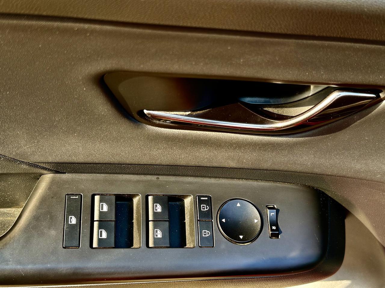 2025 Hyundai Kona N Line Ultimate AWD SUV | Low KMs | Power Sunroof | Leather Suede Sport Seats | Bose Premium Audio Redwater AB