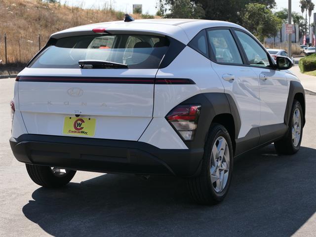 2025 Hyundai Kona SE