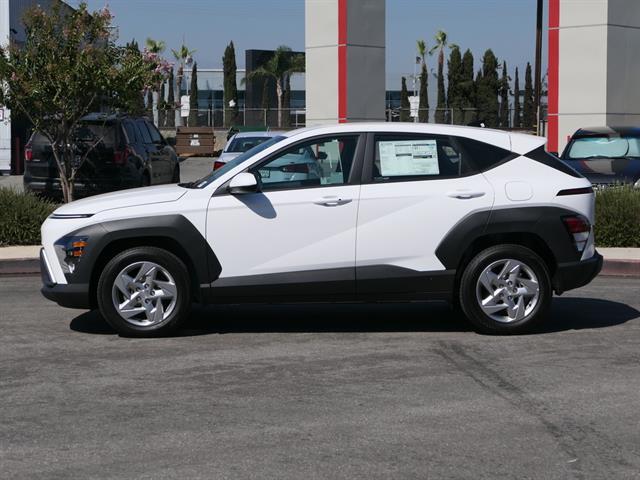 2025 Hyundai Kona SE