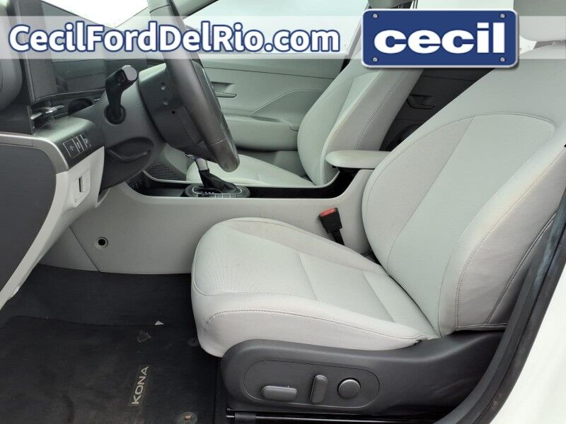 2025 Hyundai Kona SEL Del Rio TX