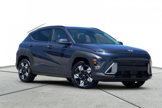 2025 Hyundai Kona SEL Convenience