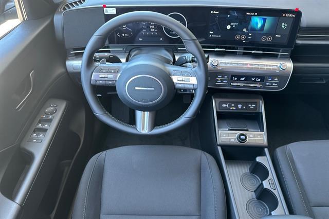 2025 Hyundai Kona SEL Convenience