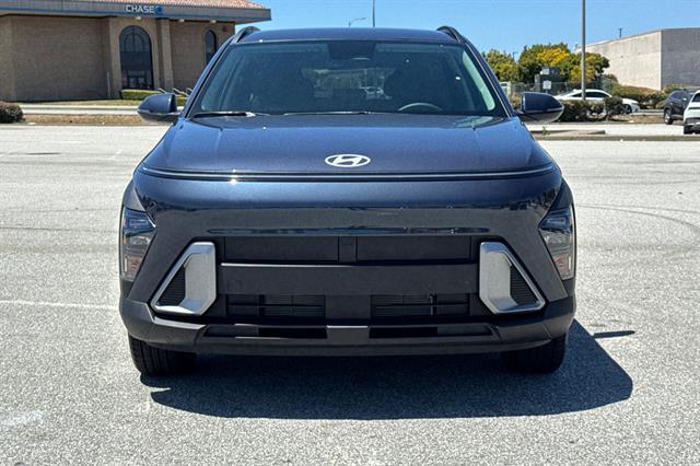 2025 Hyundai Kona SEL Convenience
