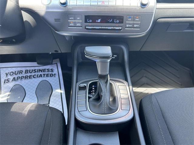 2025 Hyundai Kona SEL FWD Cape Girardeau MO