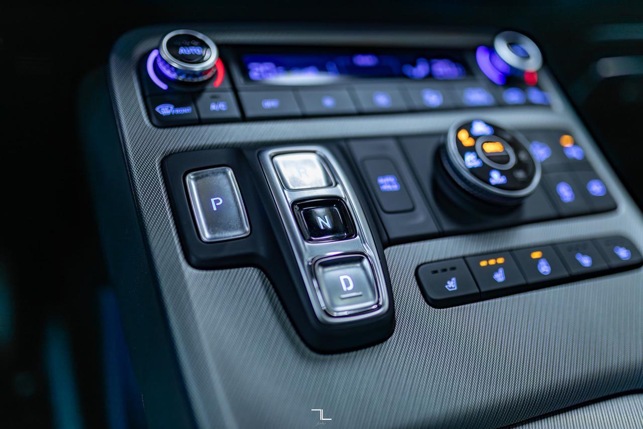 2025 Hyundai Palisade AWD Urban Leather Roof Nav BCam Red Deer AB