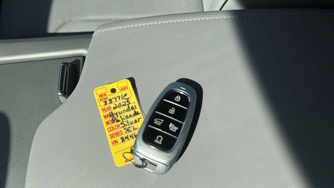 2025 Hyundai Palisade SEL AWD 4dr SUV Chesterfield MI