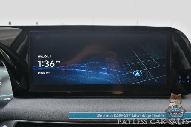2025 Hyundai Palisade SEL / AWD / Auto Start / Power & Heated Leather Seats / Navigation / Adaptive Cruise / Lane Depart & Blind Spot / Back Up Camera / Rear Parking Sensors / 3rd Row / Seats 7 / Apple CarPlay & Android Auto / 1-Owner Anchorage AK
