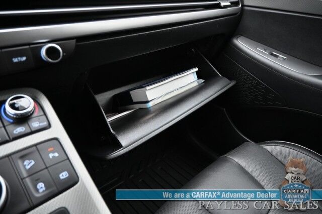 2025 Hyundai Palisade SEL / AWD / Auto Start / Power & Heated Leather Seats / Navigation / Adaptive Cruise / Lane Depart & Blind Spot / Back Up Camera / Rear Parking Sensors / 3rd Row / Seats 7 / Apple CarPlay & Android Auto / 1-Owner Anchorage AK