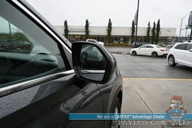 2025 Hyundai Palisade SEL / AWD / Auto Start / Power & Heated Leather Seats / Navigation / Adaptive Cruise / Lane Depart & Blind Spot / Back Up Camera / Rear Parking Sensors / 3rd Row / Seats 7 / Apple CarPlay & Android Auto / 1-Owner Anchorage AK
