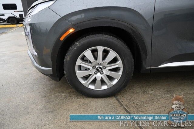 2025 Hyundai Palisade SEL / AWD / Auto Start / Power & Heated Leather Seats / Navigation / Adaptive Cruise / Lane Depart & Blind Spot / Back Up Camera / Rear Parking Sensors / 3rd Row / Seats 7 / Apple CarPlay & Android Auto / 1-Owner Anchorage AK