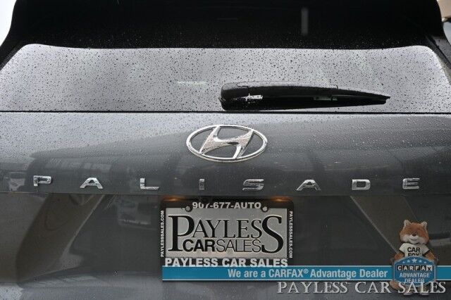 2025 Hyundai Palisade SEL / AWD / Auto Start / Power & Heated Leather Seats / Navigation / Adaptive Cruise / Lane Depart & Blind Spot / Back Up Camera / Rear Parking Sensors / 3rd Row / Seats 7 / Apple CarPlay & Android Auto / 1-Owner Anchorage AK