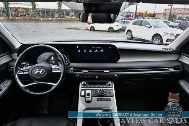 2025 Hyundai Palisade SEL / AWD / Auto Start / Power & Heated Leather Seats / Navigation / Adaptive Cruise / Lane Depart & Blind Spot / Back Up Camera / Rear Parking Sensors / 3rd Row / Seats 7 / Apple CarPlay & Android Auto / 1-Owner Anchorage AK