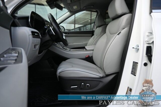 2025 Hyundai Palisade SEL / AWD / Auto Start / Power & Heated Leather Seats / Navigation / Adaptive Cruise / Lane Departure & Blind Spot / Apple CarPlay & Android Auto / Back Up Camera / Rear Parking Sensors / 3rd Row / Seats 7 / 1-Owner Anchorage AK 2025 Hyundai Palisade SEL / AWD / Auto Start / Power & Heated Leather Seats / Navigation / Adaptive Cruise / Lane Departure & Blind Spot / Apple CarPlay & Android Auto / Back Up Camera / Rear Parking Sensors / 3rd Row / Seats 7 / 1-Owner Anchorage AK