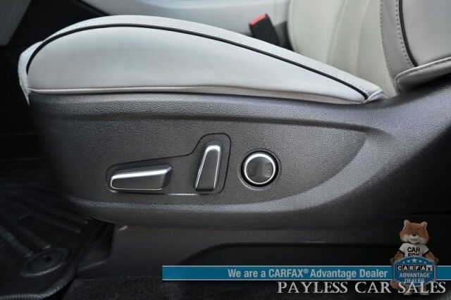 2025 Hyundai Palisade SEL / AWD / Auto Start / Power & Heated Leather Seats / Navigation / Adaptive Cruise / Lane Departure & Blind Spot / Apple CarPlay & Android Auto / Back Up Camera / Rear Parking Sensors / 3rd Row / Seats 7 / 1-Owner Anchorage AK 2025 Hyundai Palisade SEL / AWD / Auto Start / Power & Heated Leather Seats / Navigation / Adaptive Cruise / Lane Departure & Blind Spot / Apple CarPlay & Android Auto / Back Up Camera / Rear Parking Sensors / 3rd Row / Seats 7 / 1-Owner Anchorage AK