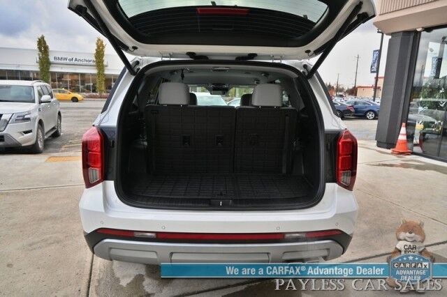 2025 Hyundai Palisade SEL / AWD / Auto Start / Power & Heated Leather Seats / Navigation / Adaptive Cruise / Lane Departure & Blind Spot / Apple CarPlay & Android Auto / Back Up Camera / Rear Parking Sensors / 3rd Row / Seats 7 / 1-Owner Anchorage AK 2025 Hyundai Palisade SEL / AWD / Auto Start / Power & Heated Leather Seats / Navigation / Adaptive Cruise / Lane Departure & Blind Spot / Apple CarPlay & Android Auto / Back Up Camera / Rear Parking Sensors / 3rd Row / Seats 7 / 1-Owner Anchorage AK