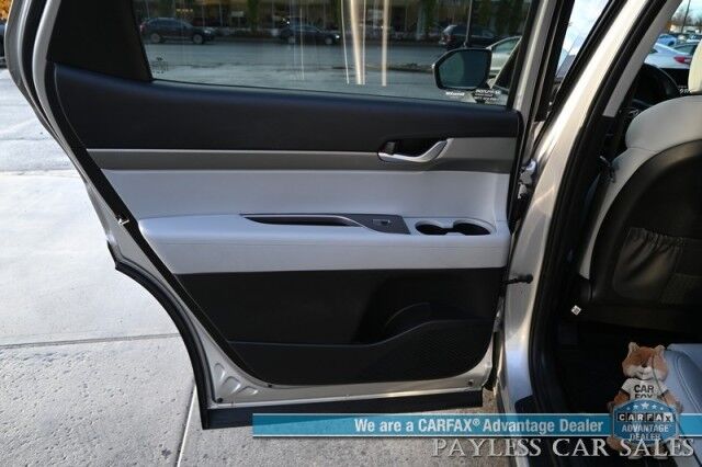2025 Hyundai Palisade SEL / AWD / Auto Start / Power & Heated Leather Seats / Navigation / Adaptive Cruise / Lane Departure & Blind Spot / Apple CarPlay & Android Auto / Back Up Camera / Rear Parking Sensors / 3rd Row / Seats 7 / 1-Owner Anchorage AK 2025 Hyundai Palisade SEL / AWD / Auto Start / Power & Heated Leather Seats / Navigation / Adaptive Cruise / Lane Departure & Blind Spot / Apple CarPlay & Android Auto / Back Up Camera / Rear Parking Sensors / 3rd Row / Seats 7 / 1-Owner Anchorage AK