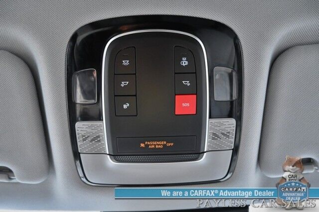 2025 Hyundai Palisade SEL / AWD / Auto Start / Power & Heated Leather Seats / Navigation / Adaptive Cruise / Lane Departure & Blind Spot / Apple CarPlay & Android Auto / Back Up Camera / Rear Parking Sensors / 3rd Row / Seats 7 / 1-Owner Anchorage AK