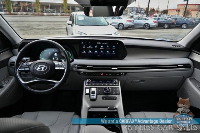 2025 Hyundai Palisade SEL / AWD / Auto Start / Power & Heated Leather Seats / Navigation / Adaptive Cruise / Lane Departure & Blind Spot / Apple CarPlay & Android Auto / Back Up Camera / Rear Parking Sensors / 3rd Row / Seats 7 / 1-Owner Anchorage AK