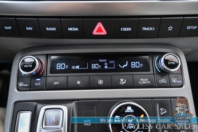 2025 Hyundai Palisade SEL / AWD / Auto Start / Power & Heated Leather Seats / Navigation / Adaptive Cruise / Lane Departure & Blind Spot / Apple CarPlay & Android Auto / Back Up Camera / Rear Parking Sensors / 3rd Row / Seats 7 / 1-Owner Anchorage AK