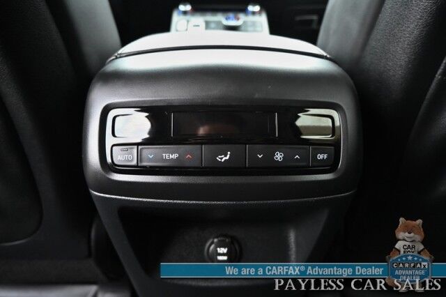 2025 Hyundai Palisade SEL / AWD / AutoStart / Power & Heated Leather Seats / Navigation / Lane Departure & Blind Spot Alert / Apple CarPlay & Android Auto / Keyless Entry & Start / 3rd Row / Rear Captains Chairs / Seats 7 / 1-Owner Anchorage AK 2025 Hyundai Palisade SEL / AWD / AutoStart / Power & Heated Leather Seats / Navigation / Lane Departure & Blind Spot Alert / Apple CarPlay & Android Auto / Keyless Entry & Start / 3rd Row / Rear Captains Chairs / Seats 7 / 1-Owner Anchorage AK