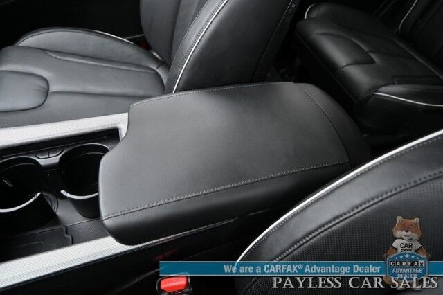 2025 Hyundai Palisade SEL / AWD / AutoStart / Power & Heated Leather Seats / Navigation / Lane Departure & Blind Spot Alert / Apple CarPlay & Android Auto / Keyless Entry & Start / 3rd Row / Rear Captains Chairs / Seats 7 / 1-Owner Anchorage AK 2025 Hyundai Palisade SEL / AWD / AutoStart / Power & Heated Leather Seats / Navigation / Lane Departure & Blind Spot Alert / Apple CarPlay & Android Auto / Keyless Entry & Start / 3rd Row / Rear Captains Chairs / Seats 7 / 1-Owner Anchorage AK