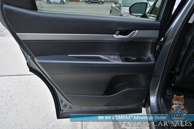 2025 Hyundai Palisade SEL / AWD / AutoStart / Power & Heated Leather Seats / Navigation / Lane Departure & Blind Spot Alert / Apple CarPlay & Android Auto / Keyless Entry & Start / 3rd Row / Rear Captains Chairs / Seats 7 / 1-Owner Anchorage AK 2025 Hyundai Palisade SEL / AWD / AutoStart / Power & Heated Leather Seats / Navigation / Lane Departure & Blind Spot Alert / Apple CarPlay & Android Auto / Keyless Entry & Start / 3rd Row / Rear Captains Chairs / Seats 7 / 1-Owner Anchorage AK