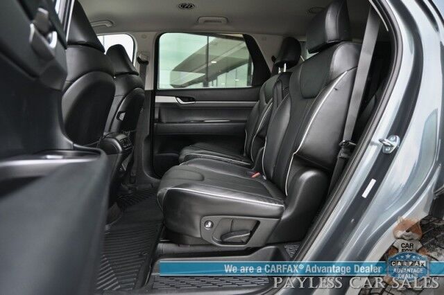 2025 Hyundai Palisade SEL / AWD / AutoStart / Power & Heated Leather Seats / Navigation / Lane Departure & Blind Spot Alert / Apple CarPlay & Android Auto / Keyless Entry & Start / 3rd Row / Rear Captains Chairs / Seats 7 / 1-Owner Anchorage AK 2025 Hyundai Palisade SEL / AWD / AutoStart / Power & Heated Leather Seats / Navigation / Lane Departure & Blind Spot Alert / Apple CarPlay & Android Auto / Keyless Entry & Start / 3rd Row / Rear Captains Chairs / Seats 7 / 1-Owner Anchorage AK