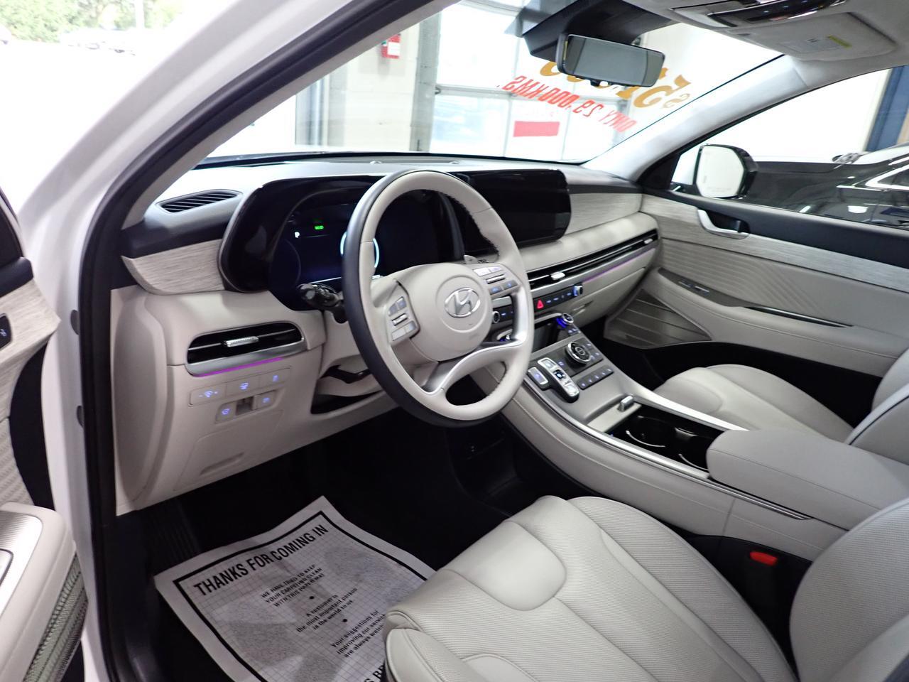 2025 Hyundai Palisade Ultimate Calligraphy 7-PASS 4WD LEATHER NAVI SUNROOF Listowel ON