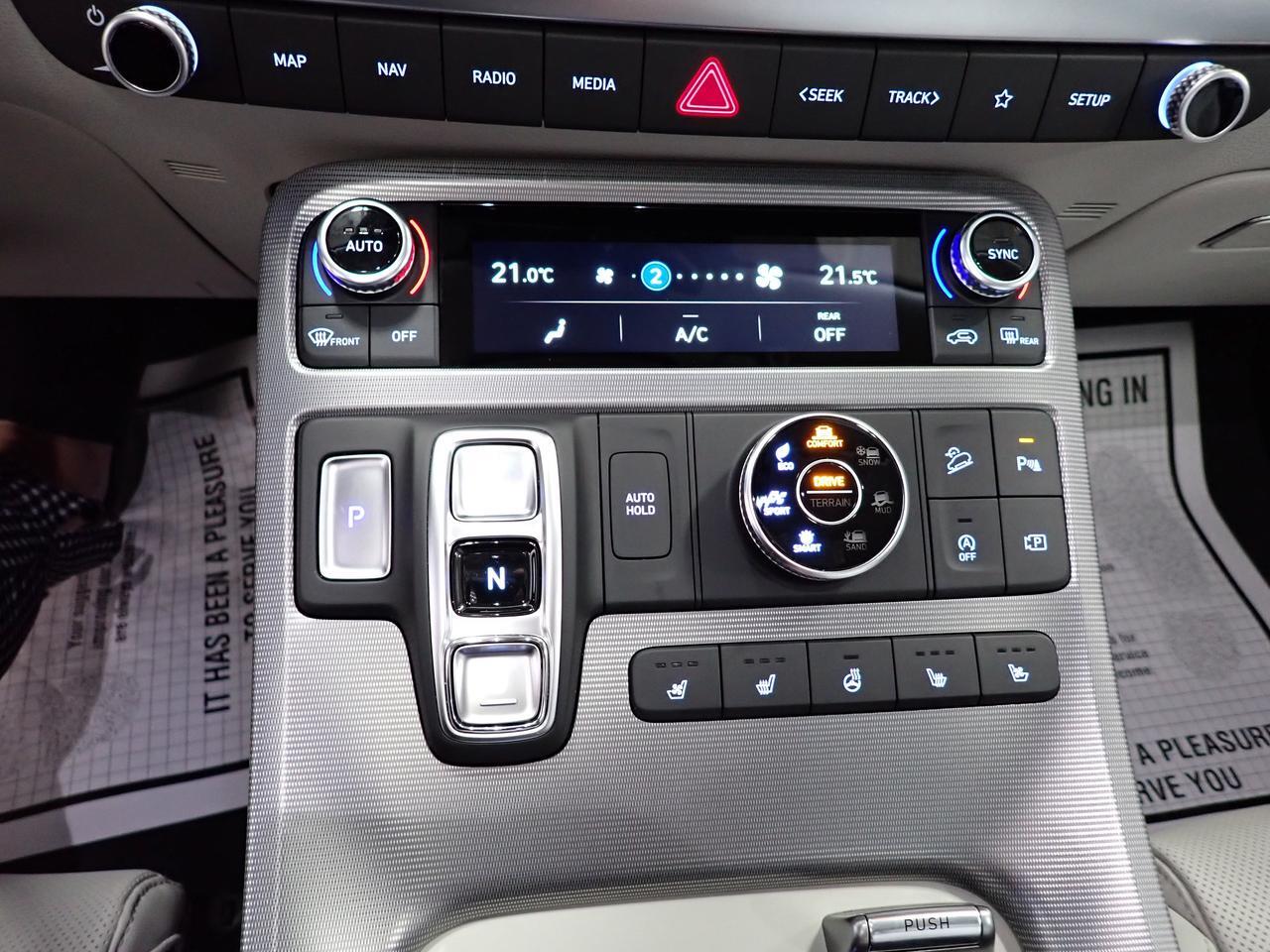 2025 Hyundai Palisade Ultimate Calligraphy 7-PASS 4WD LEATHER NAVI SUNROOF Listowel ON