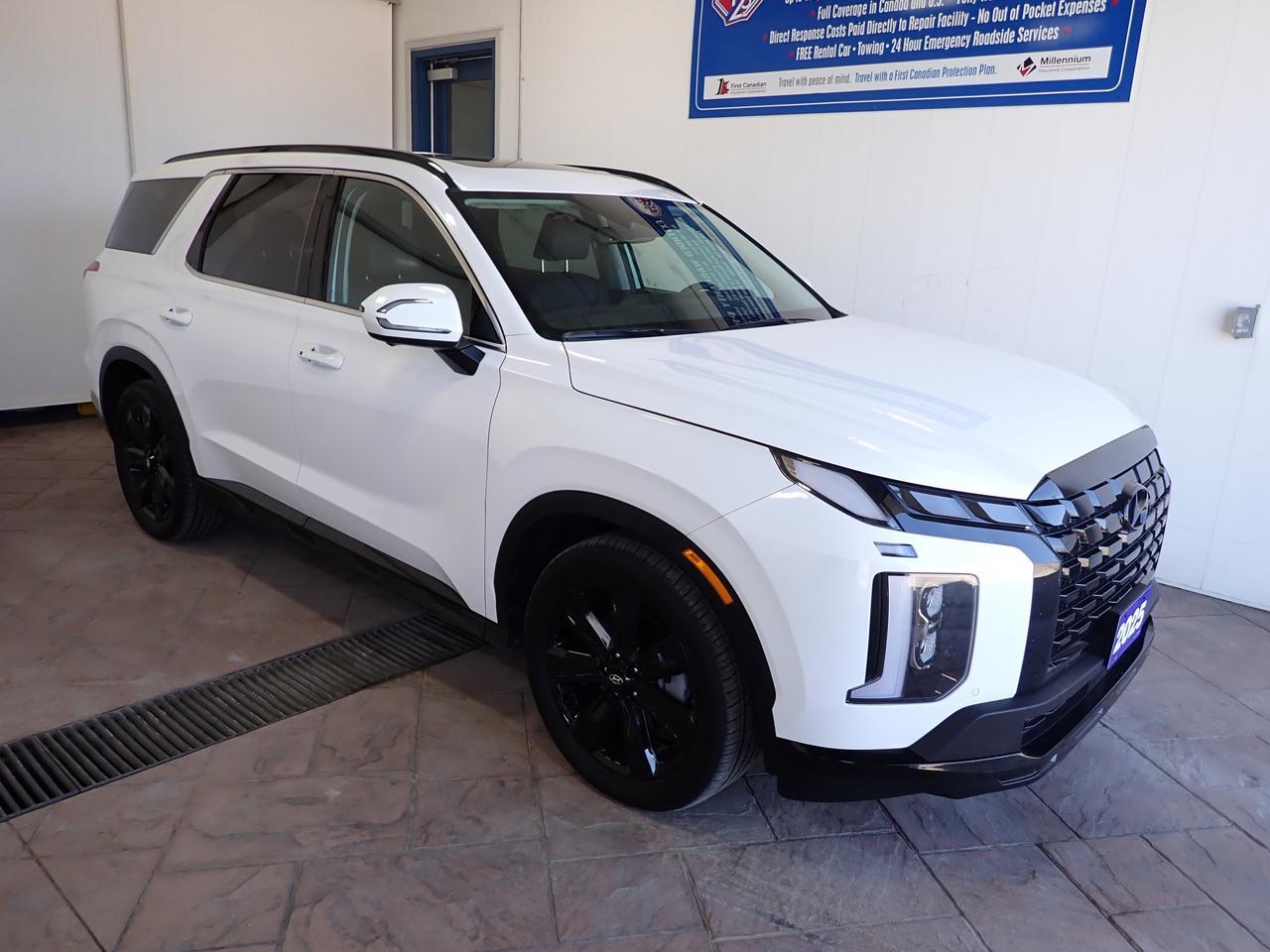 2025 Hyundai Palisade Urban 7-PASS AWD 2ND ROW BUCKETS LEATHER NAVI SUNROOF
