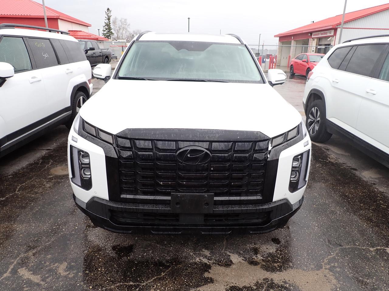 2025 Hyundai Palisade Urban 7-PASS AWD LEATHER 2ND ROW BUCKETS Listowel ON