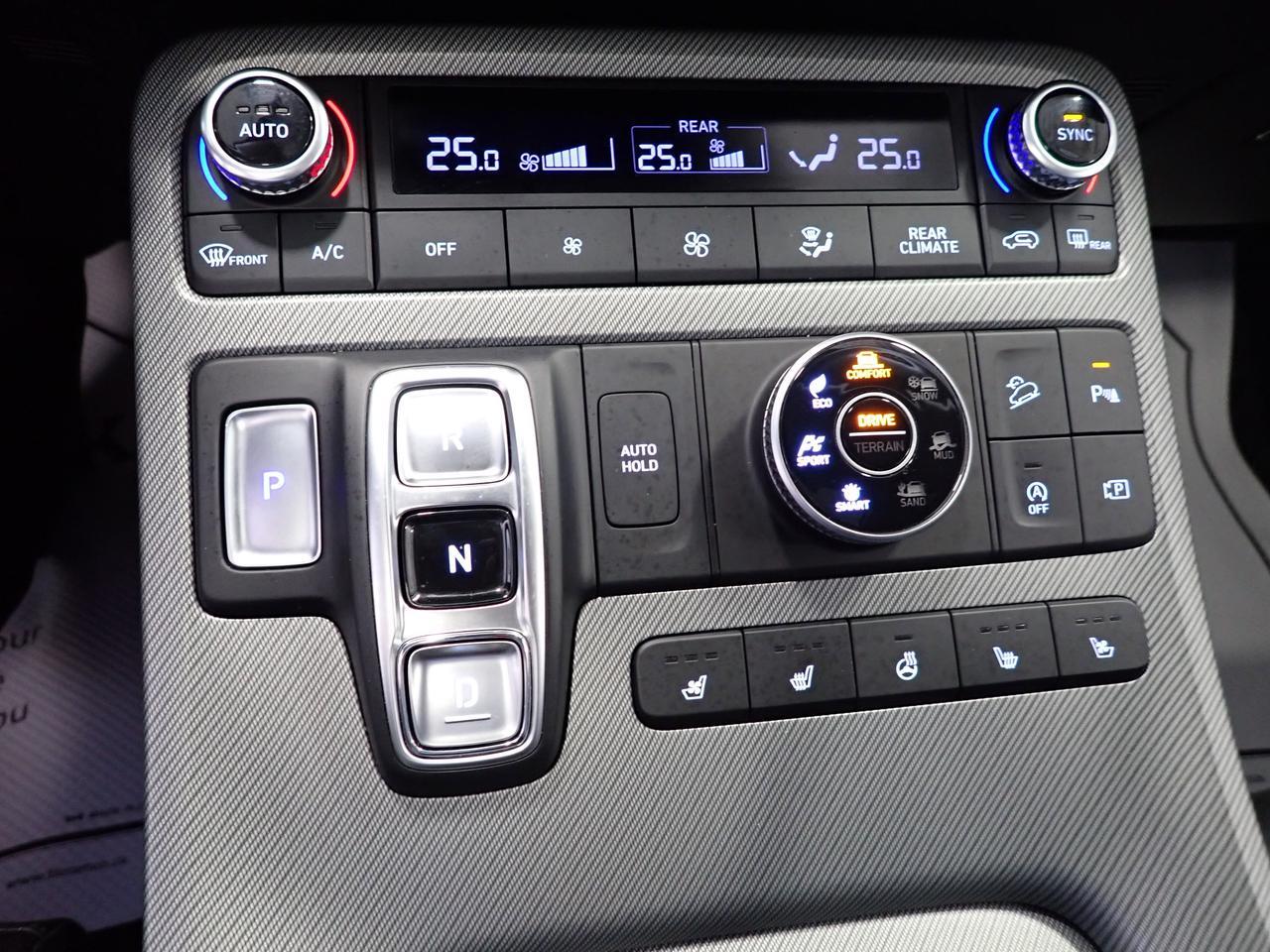 2025 Hyundai Palisade Urban 7-PASS AWD LEATHER NAVI SUNROOF BUCKET SEATS Listowel ON