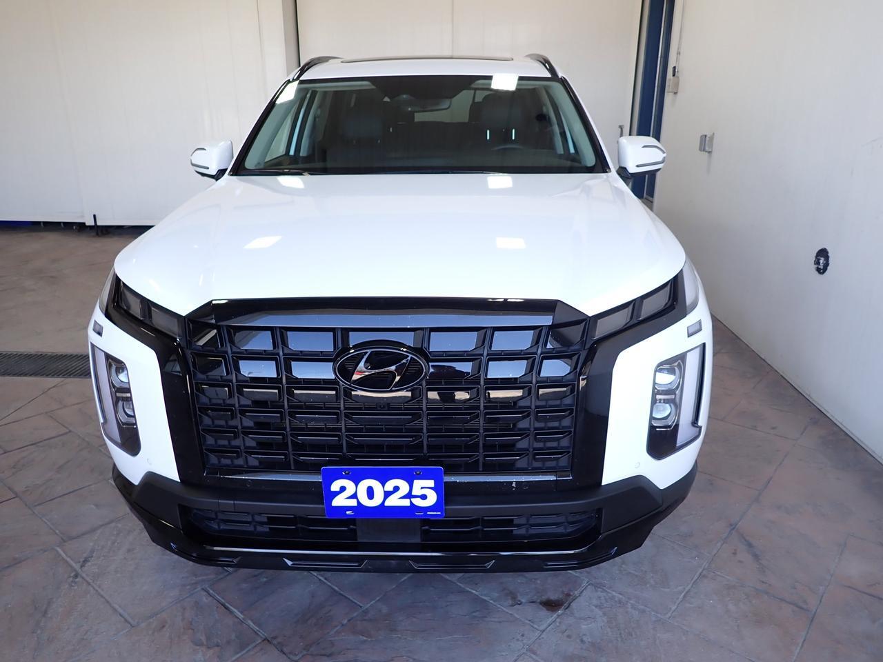 2025 Hyundai Palisade Urban 7-PASS AWD LEATHER NAVI SUNROOF Listowel ON