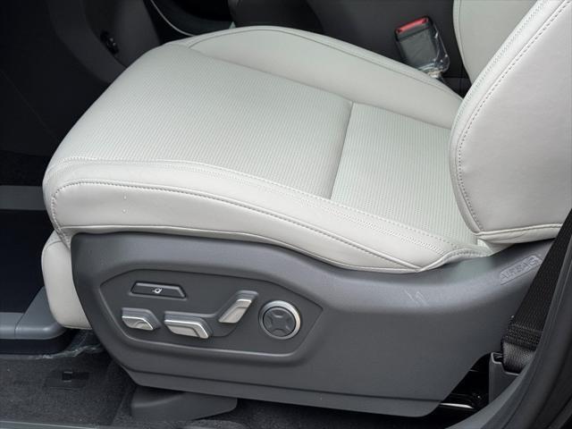 2025 Hyundai SANTA FE HYBRID Calligraphy Chantilly VA