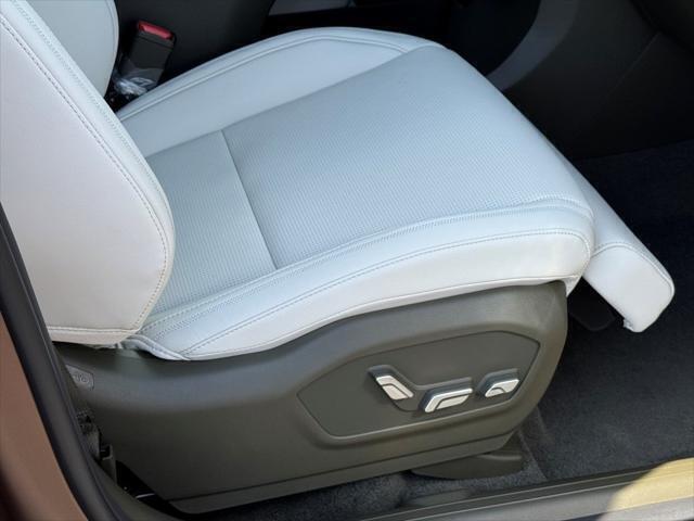 2025 Hyundai SANTA FE HYBRID Calligraphy Chantilly VA