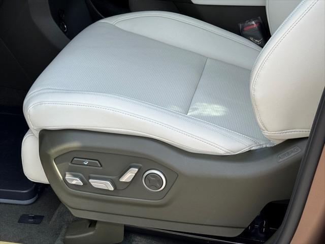 2025 Hyundai SANTA FE HYBRID Calligraphy Chantilly VA