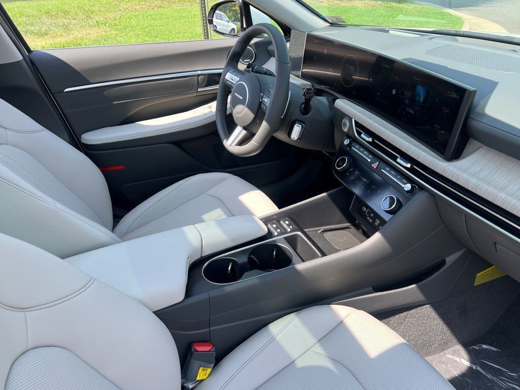 2025 Hyundai SONATA HYBRID Limited Chantilly VA